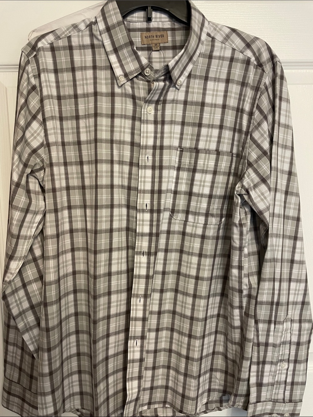 North River Outfitters NWT Button-Down Shirt - Men's